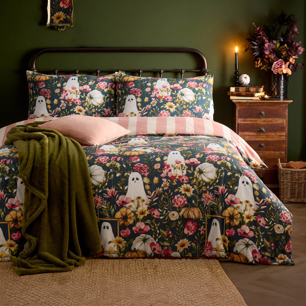 Furn Single Botanical Printed Reversible Duvet Set Image 1