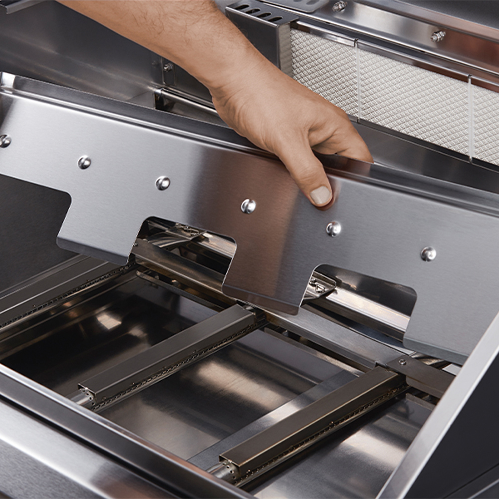 Enders Kansas Pro 3 Burner Gas BBQ Image 5