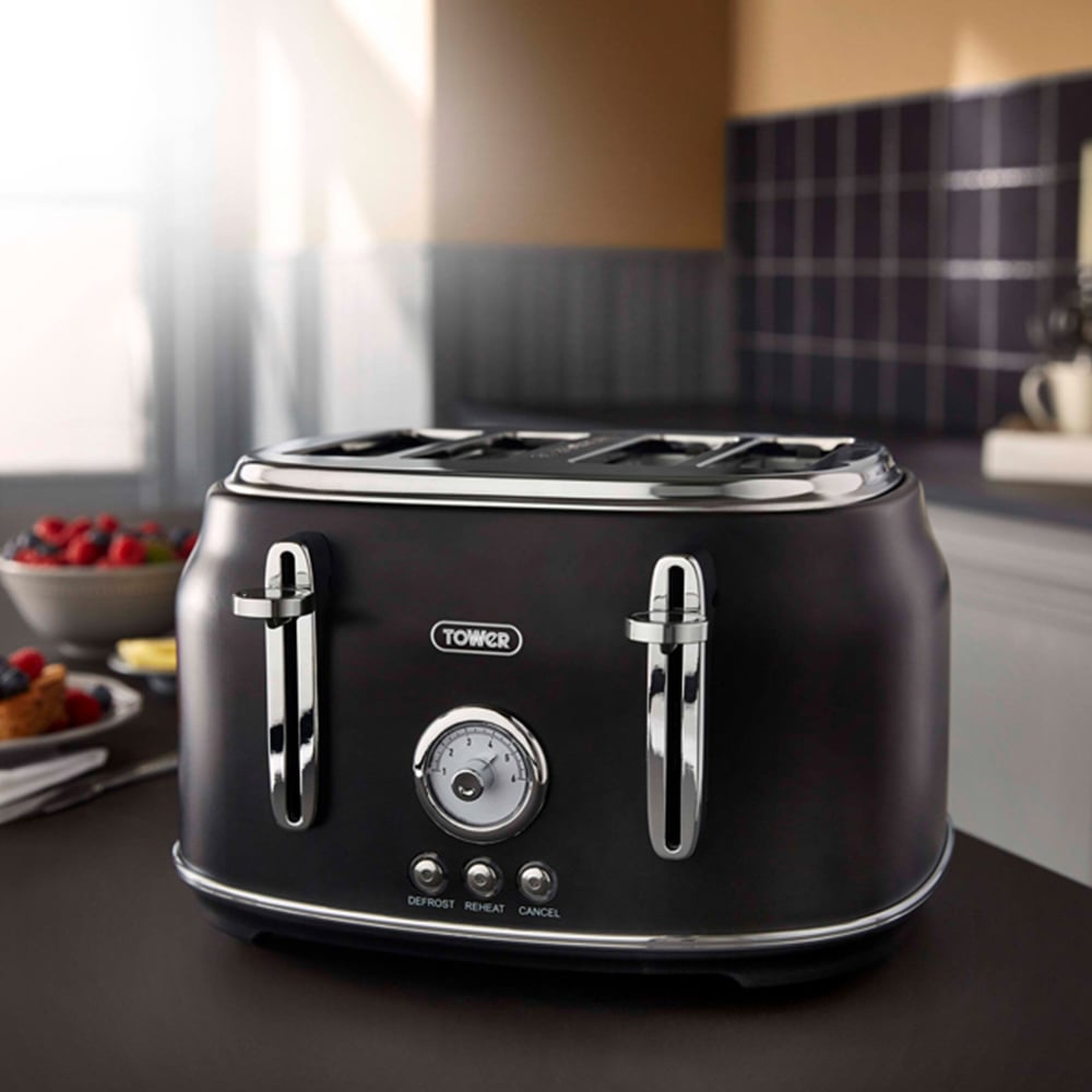 Tower Renaissance EEJB187 Black 4 Slice Toaster with 1.7L Kettle Set Image 4