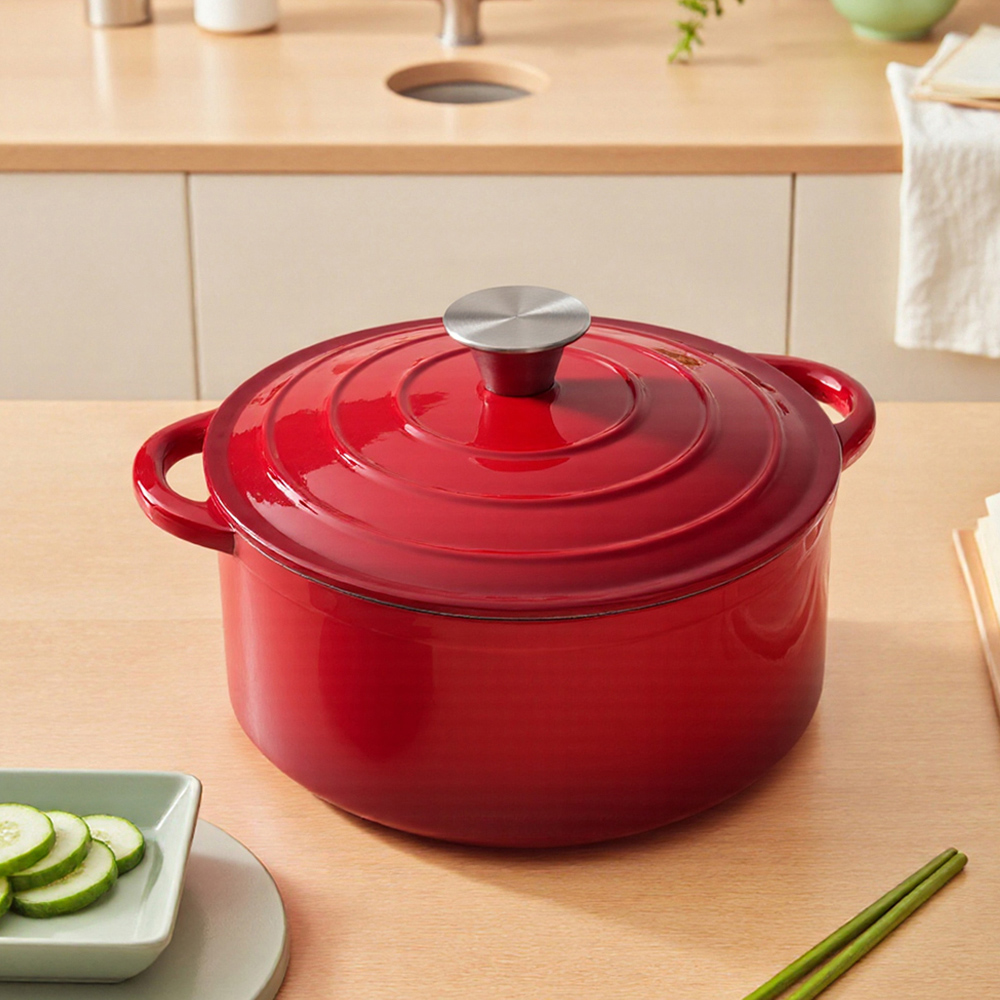 Living and Home 5L Red Cast Iron Enamel Dutch Oven with Lid Image 2