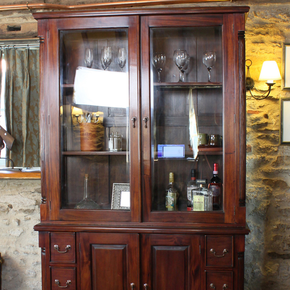 Baumhaus La Roque 2 Shelf Mahogany Hutch Dresser Top Image 5