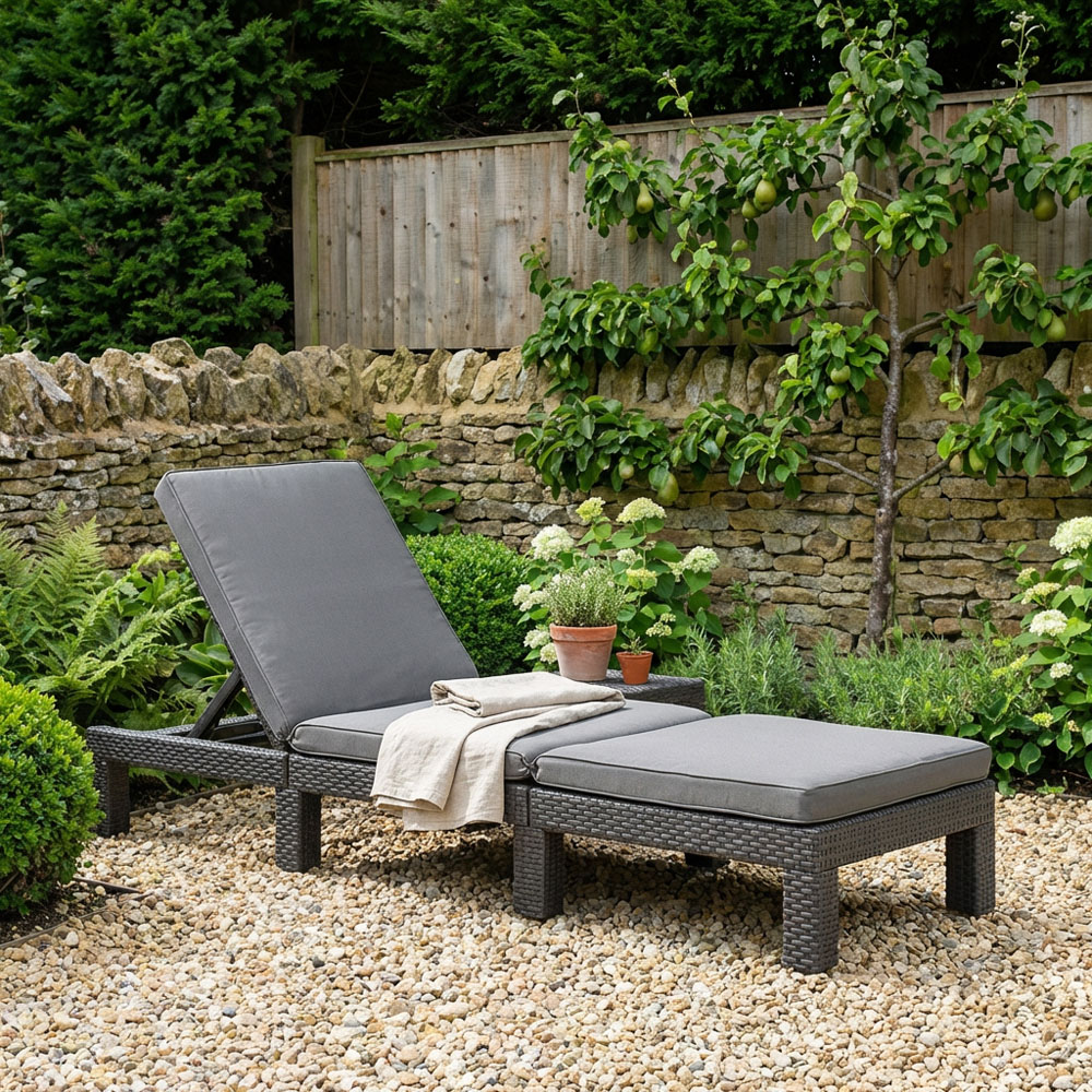 Daytona Garden Sun Lounger Image 5
