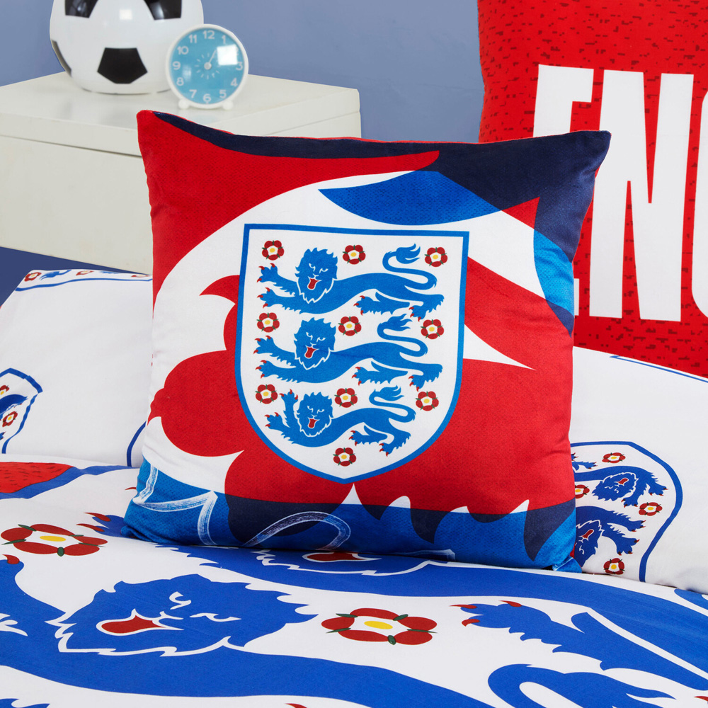 England Be Bold Square Cushion Image 2