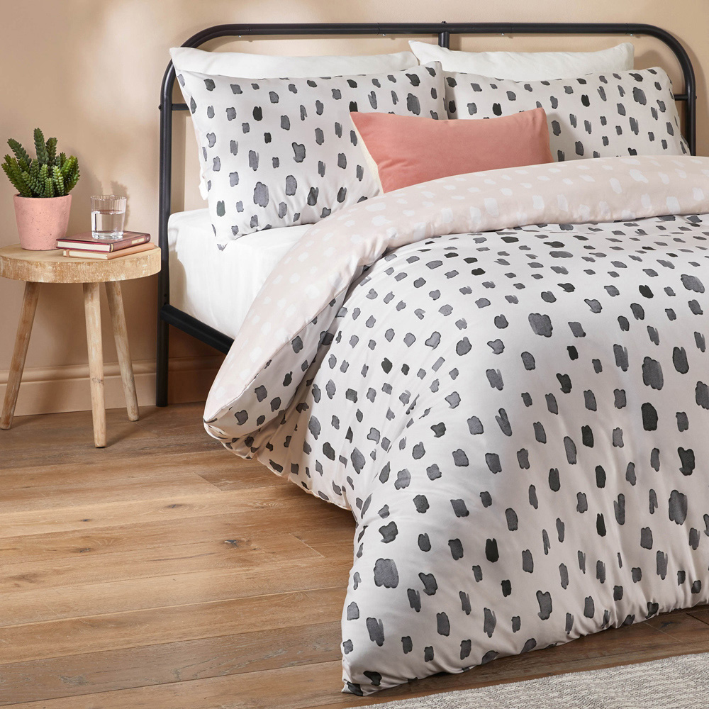Duvet Day Robi Double Cream Printed Duvet Set Image 3