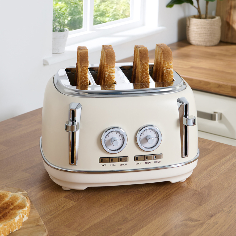 Kitchen Master 4 Slice Retro Toaster Cream Image 9