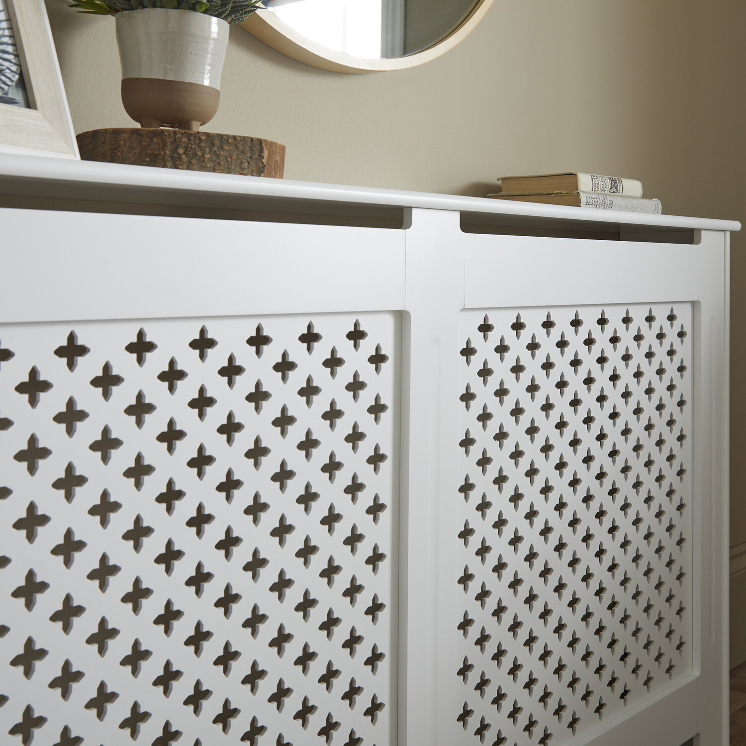 Classic Mini Radiator Cabinet White 150cm Image 5
