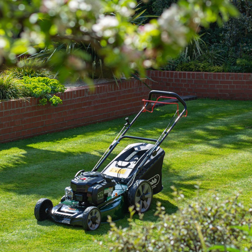 Webb WER21HW4 Supreme 53cm Self Propelled Rotary Lawnmower Image 8