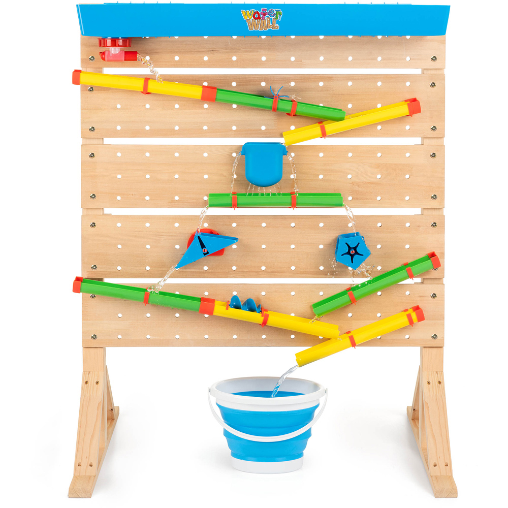 Playhouse Water Wall Image 1