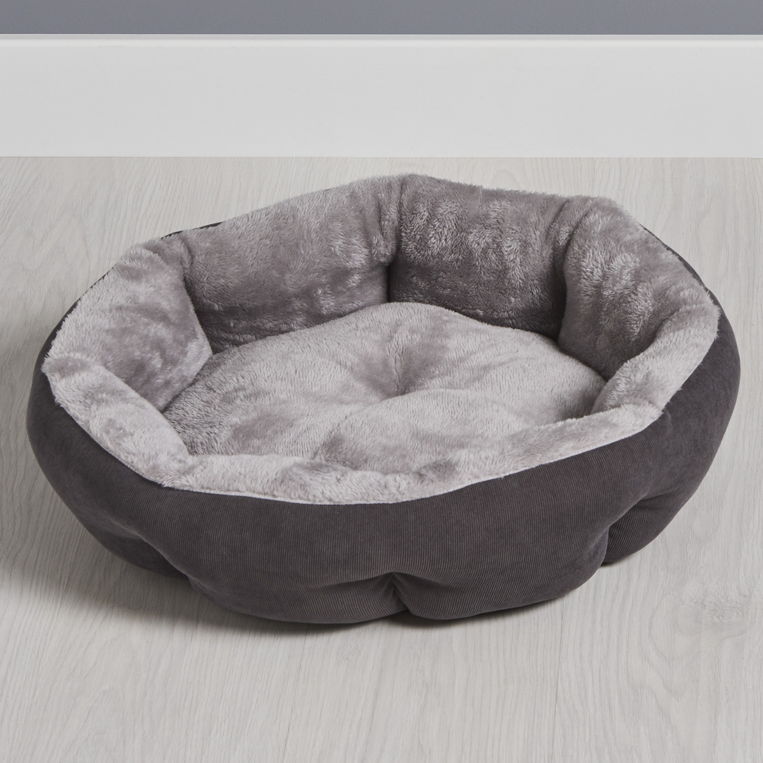 Clever Paws Cord Round Large Pet Bed Image 2