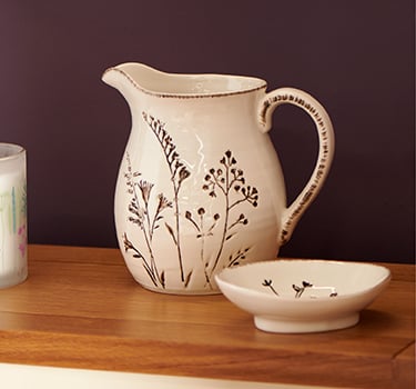 Home Accs Ornaments Category Box