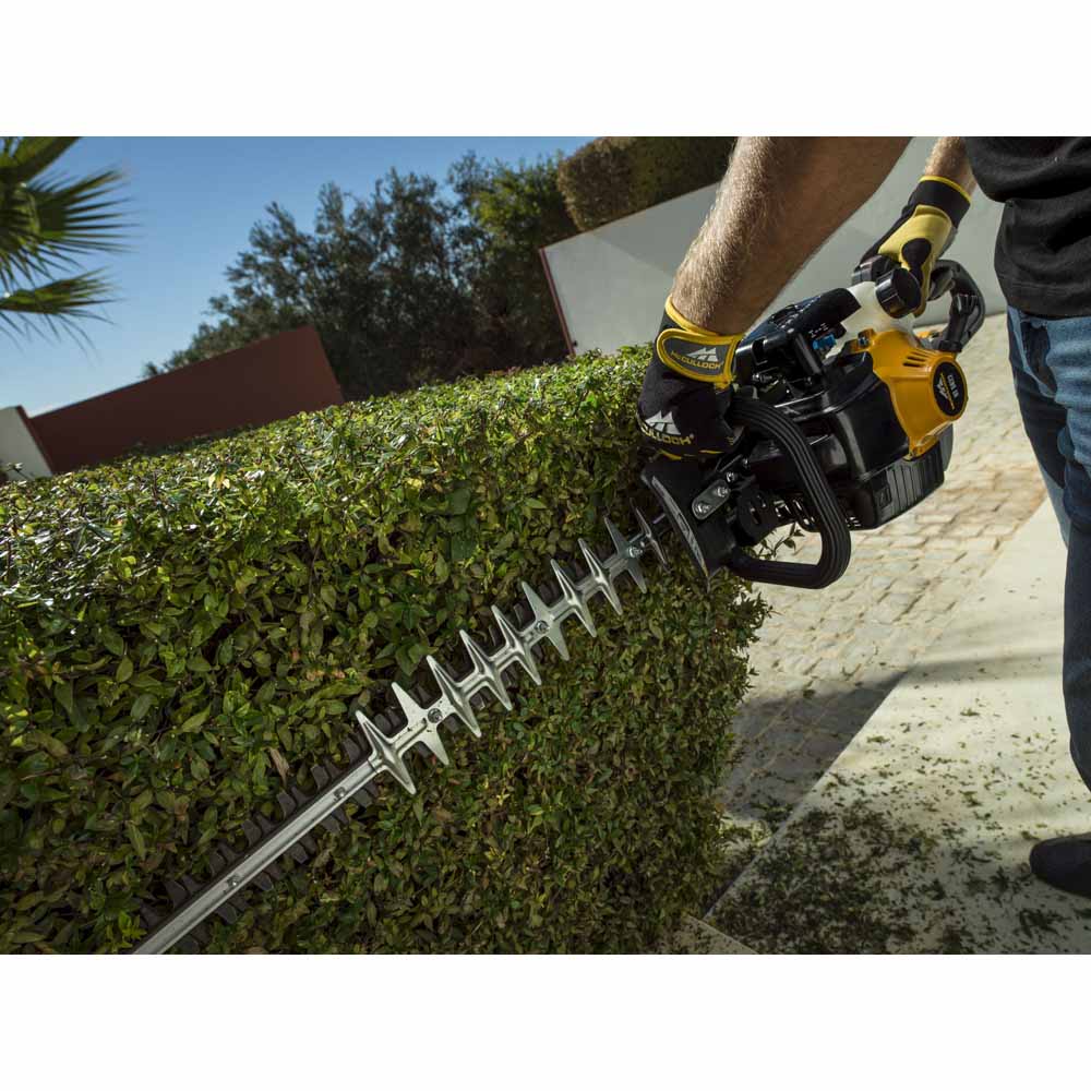 McCulloch HT5622 Petrol Hedge Trimmer Image 4