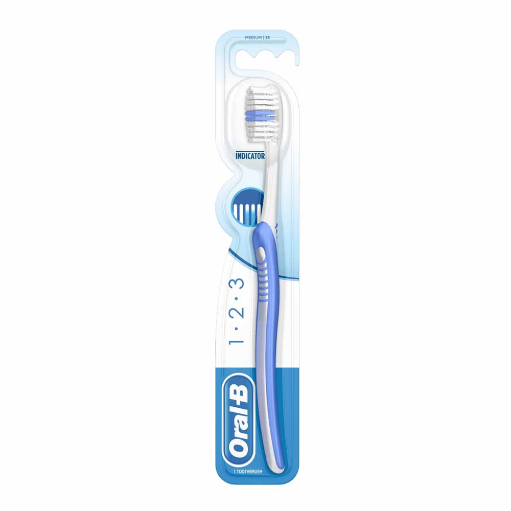 Oral-B 123 Indicator 35 Medium Manual Toothbrush  - wilko