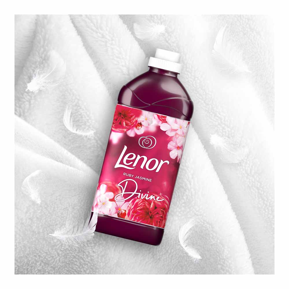 Lenor Fabric Conditioner Ruby Jasmine 1.75L 50 washes Image 6