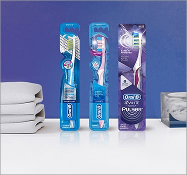 Oral B manual toothbrushes