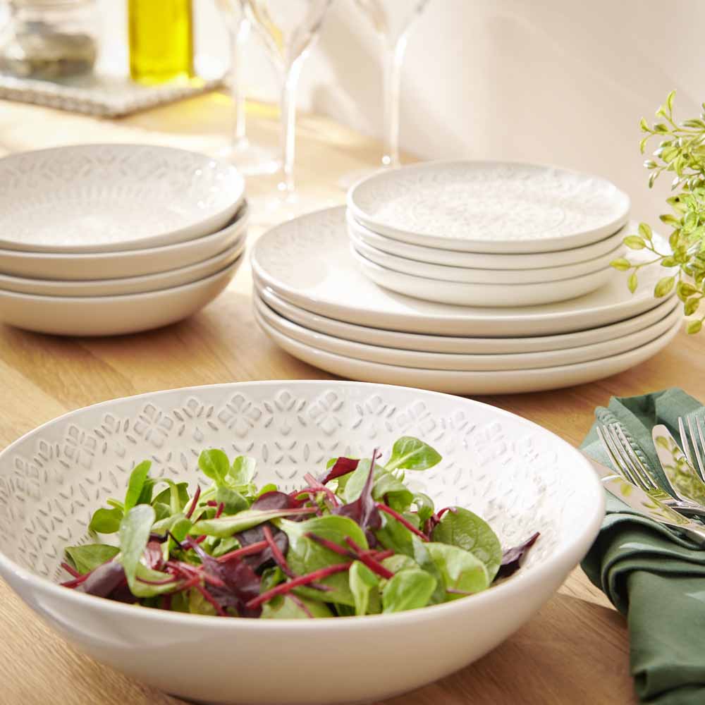 Wilko Cream Discovery Embossed Dinner Set 12 Piece Image 4