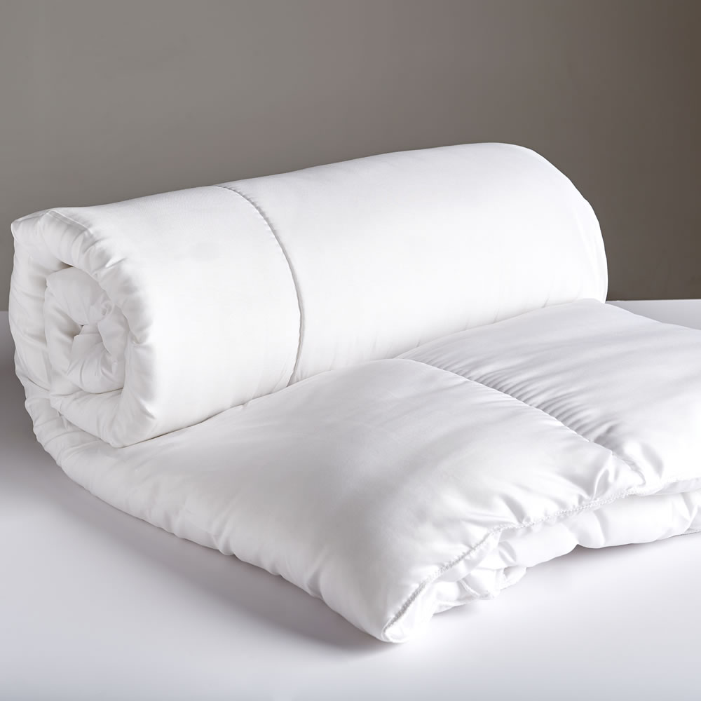 Wilko Double Ultra Bounce Duvet 10.5 Tog Wilko