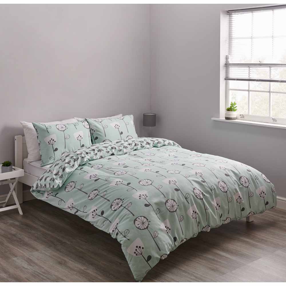 Wilko Double Retro Floral Reversible Duvet Set Wilko