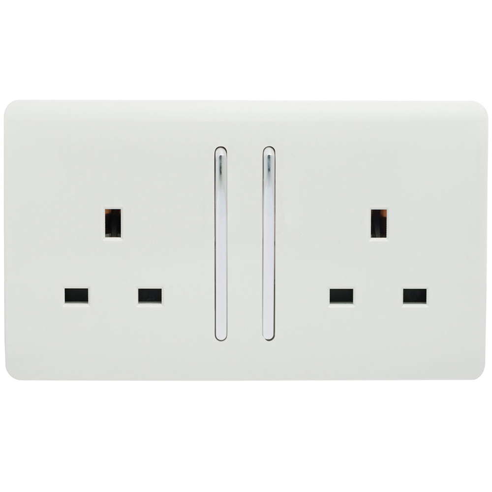 Trendi Switch 2 Gang 13amp Ice White Long Switched Plug Socket Wilko