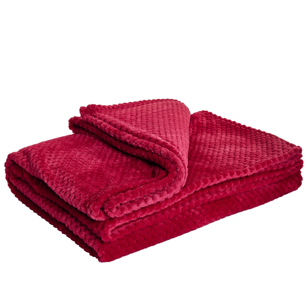 Wilko Red Waffle Throw 200 x 240cm Wilko