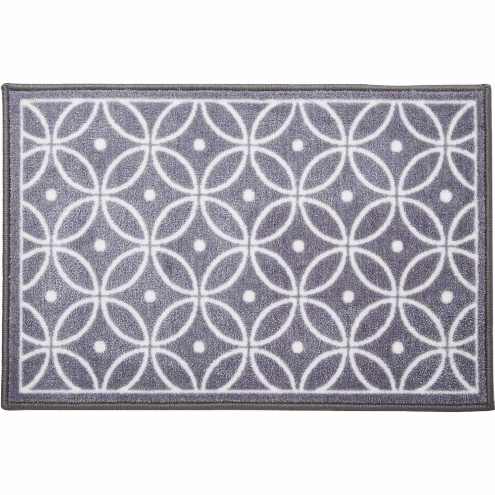 Wilko Supersoft Wash Mat Grey Chevron 50 x 75cm Wilko