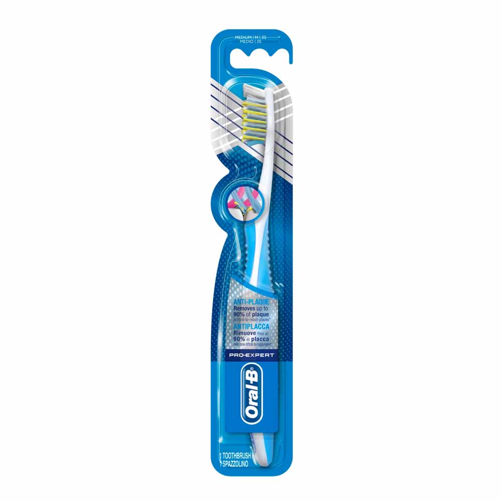 OralB Cross Action AntiPlaque 35 Medium Manual Toothbrush Wilko