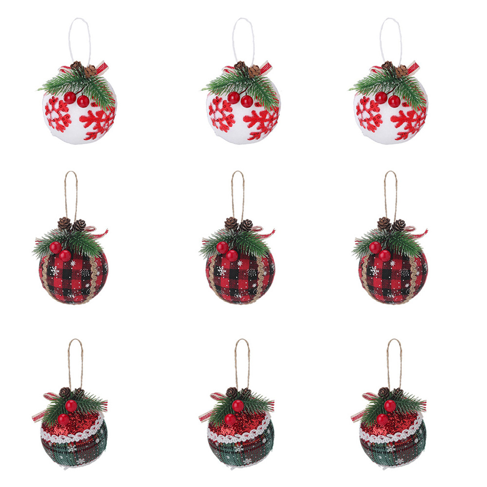 Living and Home White Red and Green Christmas Bauble 9 Pack