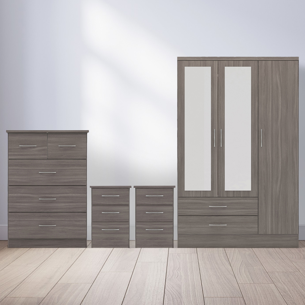 Seconique Nevada Black Wood Grain 4 Piece Bedroom Furniture Set