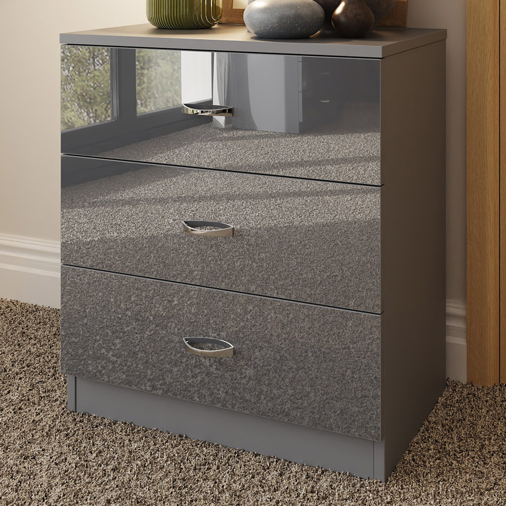 Fwstyle Chilton 3 Drawer Gloss Chest Of Drawers Grey Size 3 Drawers