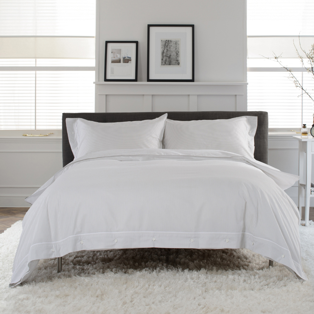 The Lyndon Company Southport Super King Size Grey and White Duvet Set