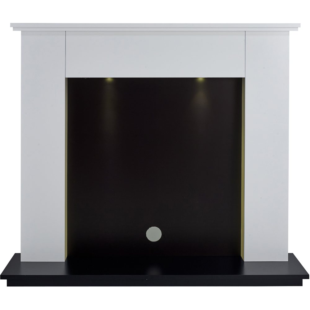 Focal Point Lashenden Black and White Surround Set