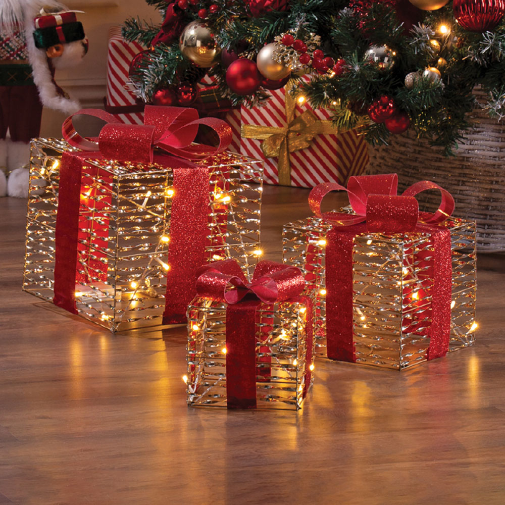 The Christmas Workshop 75 Warm White LED Gold and Red Gift Box Decoration Set of 3