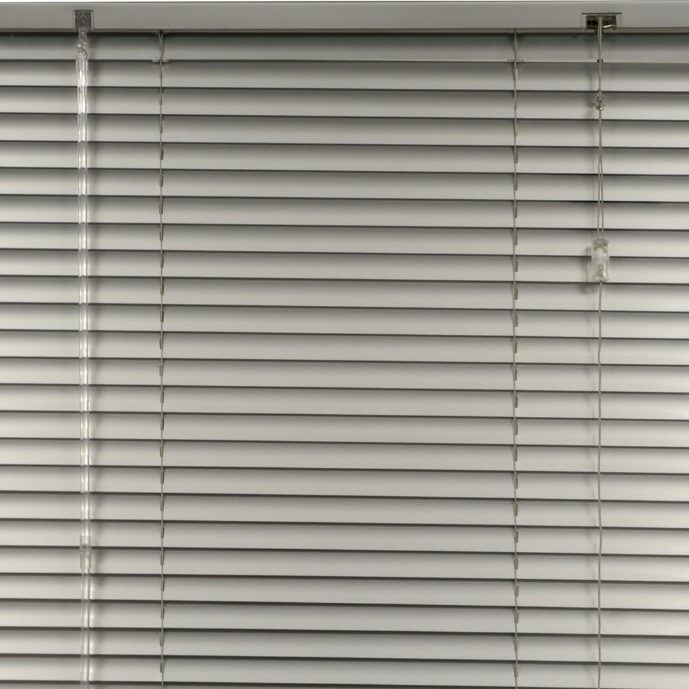 Aluminium Venetian Blind Silver 210 x 105cm