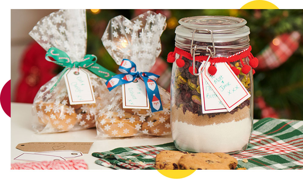 Make your own festive foodie gifts